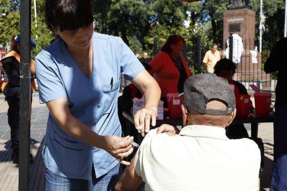 La Matanza | Ms de 4 mil adultos mayores ya recibieron la vacuna antigripal