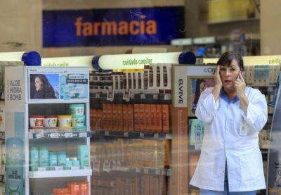 Larreta compr� alcohol en gel 70 por ciento m�s caro que PAMI