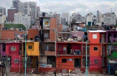 La Justicia le orden� al GCBA que recolecte la basura del Barrio Mugica