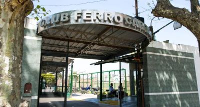Ferro se convirti� en el primer club en pedirle repros al Gobierno para pagar salarios