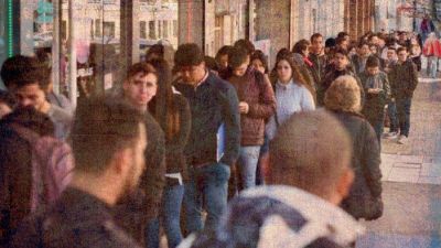 Las suspensiones preparan nuevos ataques al salario y los puestos de trabajo
