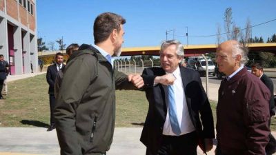 Alberto Fern�ndez contiene a intendentes propios y opositores y abre una grieta entre los dirigentes de Juntos por el Cambio