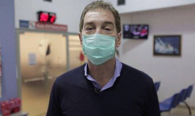 Santilli se sum� a la campa�a solidaria y don� sangre