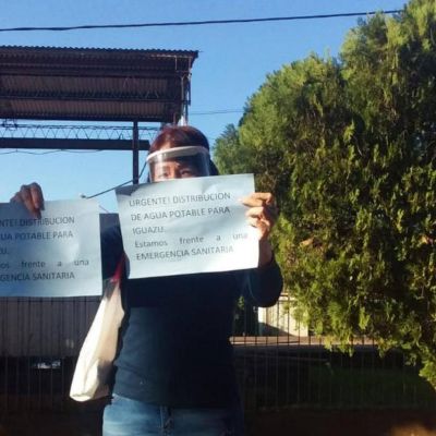 Trabajan para restituir el agua potable en Iguaz�