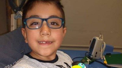 Mam� deseadense pide ayuda para que ANMAT autorice ingreso de medicamentos para su hijo