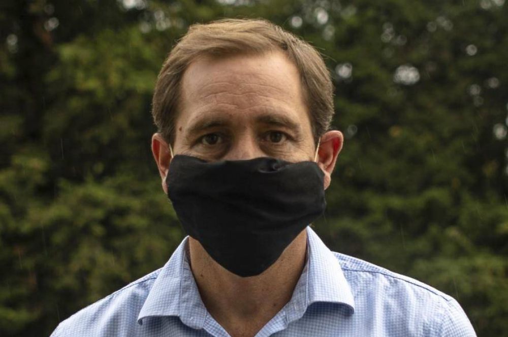 Garro decret el uso obligatorio de mscaras de proteccin facial para circular por la va pblica