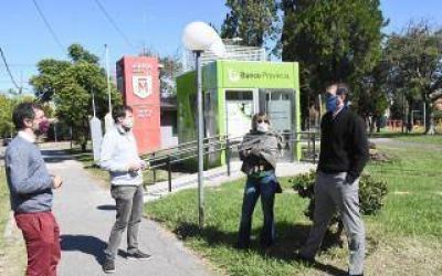 Ghi, Cuattromo y Di Tullio inauguraron nuevos cajeros autom�ticos en Mor�n