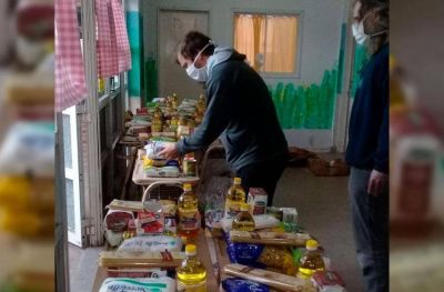 Se entregaron 90 mil m�dulos alimentarios a alumnos