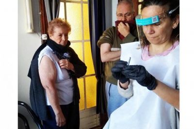 Vacuna antigripal: IOMA lanz� un servicio a domicilio