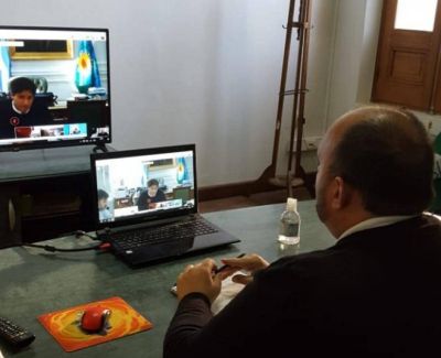 Intendentes peronistas le acercaron propuestas e inquietudes a Kicillof
