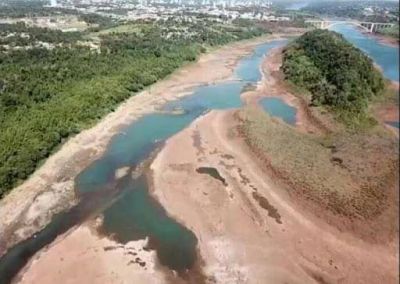 Ríos secos: tras reclamo de Misiones, Cancillería negociará hoy con Brasil para abrir represas