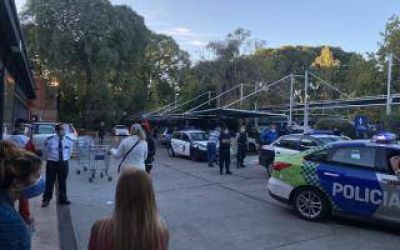 San Isidro: Posse orden� el cierre de una sucursal de Coto por caso de coronavirus