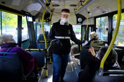 M�s de la mitad de los que viajaban en colectivo no ten�an permiso para circular