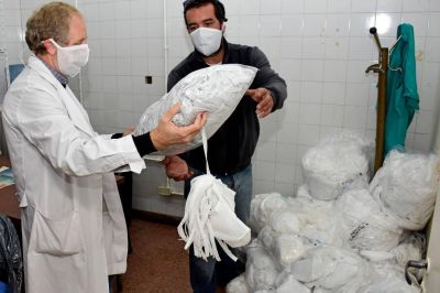 El Municipio de Mor�n articula producci�n de barbijos con empresas cooperativas locales