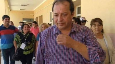 Catamarca: Intendente se fue a pescar y qued� detenido por violar la cuarentena