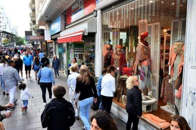 Comerciantes celebraron la ampliaci�n de actividades aprobadas por el Gobierno