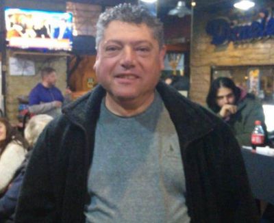 Salom�n neg� las acusaciones y dijo que no pens� en renunciar: �No agarr� del cuello a nadie�