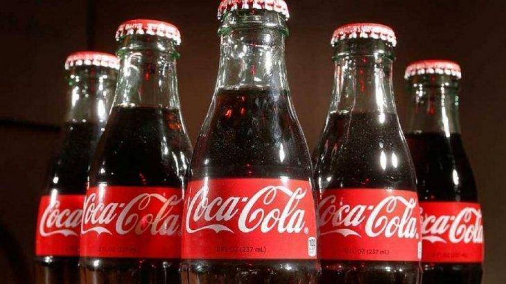Coca-Cola, en crisis: sin restaurantes, cines, ni recitales, caen 25% sus ventas
