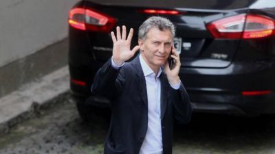 Macri reaparece en el Congreso para ordenar la interna del PRO