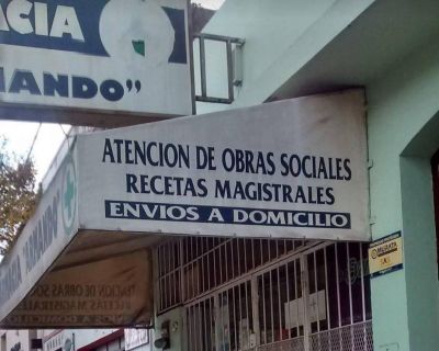 Desde este jueves, farmacias y supermercados cerrar�n a las 18