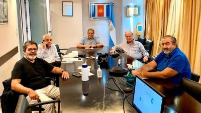 El Gobierno le confirm� a la CGT que habr� un DNU para brindar una millonaria ayuda al sistema de obras sociales