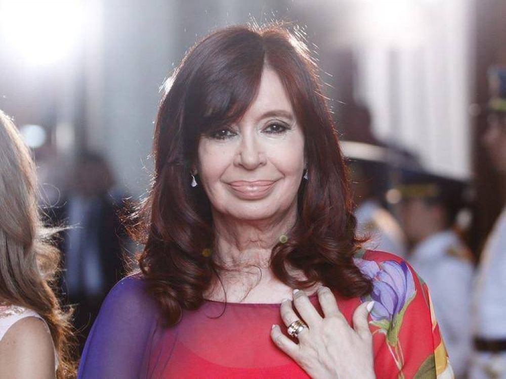 Cristina Kirchner apunta a la Corte: avanza en la construccin del enemigo y complica el frente oficial