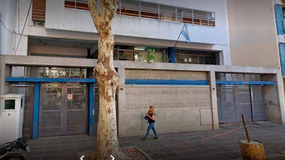 Otro geri�trico de la ciudad de Buenos Aires report� contagios masivos de coronavirus: hay 39 infectados y un muerto