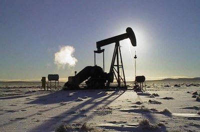 Petroleros Santacruce�os se oponen al recorte de salarios