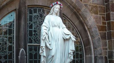 Estados Unidos y Canad� ser�n consagrados a la Virgen Mar�a