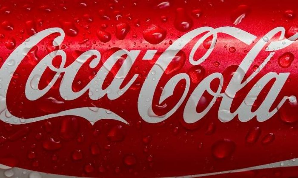 La embotelladora de Coca-Cola reduce sus ventas solo un 1,5% sus ventas en Espa�a y Portugal hasta marzo pese al coronavirus