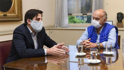 Grindetti y Trotta firmaron un convenio para proveer material tecnol�gico a escuelas p�blicas de Lan�s