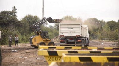 Retiraron 2400 toneladas de residuos en un basural de C�rdoba