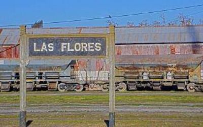 Las Flores: Vecinos se debaten entre la negativa a las salidas recreativas y la apelaci�n a la responsabilidad