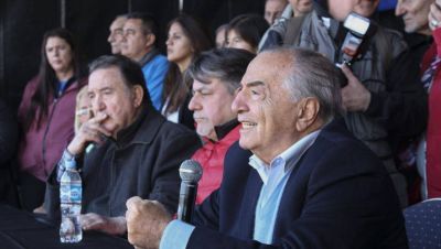 Cavalieri sigue a la CGT y firm� suspensiones con un recorte del 25% del salario