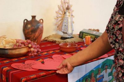 La ofrenda a la Virgen de Luj�n: Campa�a solidaria por la emergencia sanitaria