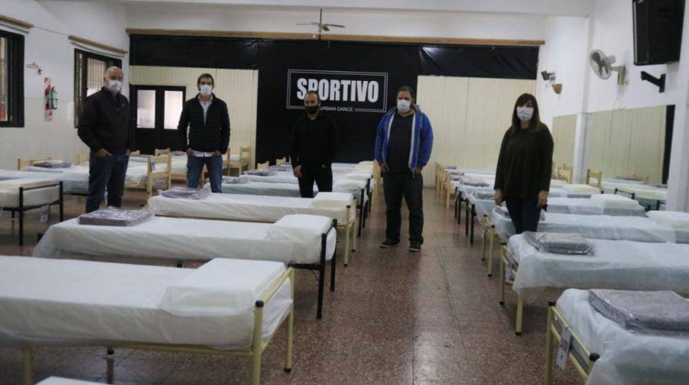 Grindetti recorri� dos centros comunitarios de contenci�n en Gerli y Alsina