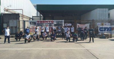 Malvinas Argentinas: El ministerio de Trabajo impuso la conciliacin obligatoria ante conflicto en una fbrica del vidrio