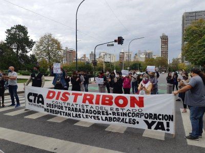 Trabajo orden� la reincorporaci�n de los empleados despedidos de las Torres 1 y 2