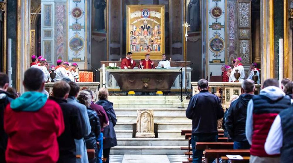 Italia fija la fecha para volver a celebrar Misas con la presencia de fieles