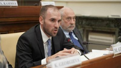 Guzm�n logra colocar deuda a corto plazo por $25.000 millones