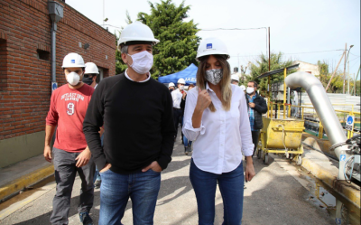 Galmarini y Zabaleta recorrieron Hurlingham y firmaron un convenio para reactivar obras de saneamiento 