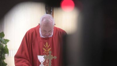 El Papa: recemos juntos como hermanos por la liberaci�n de todas las pandemias