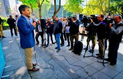 �Tenemos la necesidad de ser austeros en el marco de una crisis que nos afecta a todos�