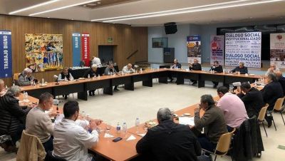 Los miembros de la conducci�n de la CGT compartieron su preocupaci�n por la crisis econ�mica y reclamaron m�s ayuda del Gobierno