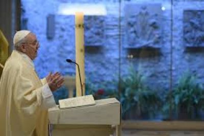 El Papa: que el amor crezca en las familias. Donde hay rigidez no hay Esp�ritu de Dios