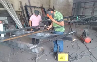 Hay 61000 pymes que eval�an cerrar y piden m�s flexibilidad laboral