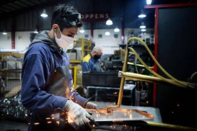 Seg�n una encuesta, el 31 % de los trabajadores marplatenses no est� percibiendo ingresos por la crisis
