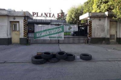 La Matanza | Trabajadores de El Orden reclaman por suspensiones masivas y sueldos adeudados