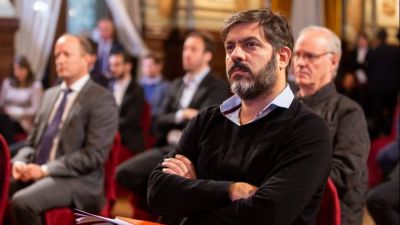Por error, trascendi� que Kicillof analiza instaurar un sistema de juego online