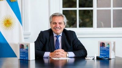 A cinco d�as del default: Alberto Fern�ndez, frente al desaf�o de repetir la �pica de N�stor Kirchner o fracasar como Adolfo Rodr�guez Sa�